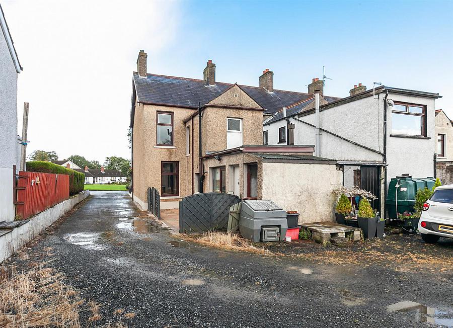1 Douglas Terrace