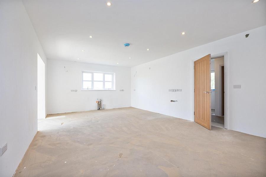 26 Tullywest Road