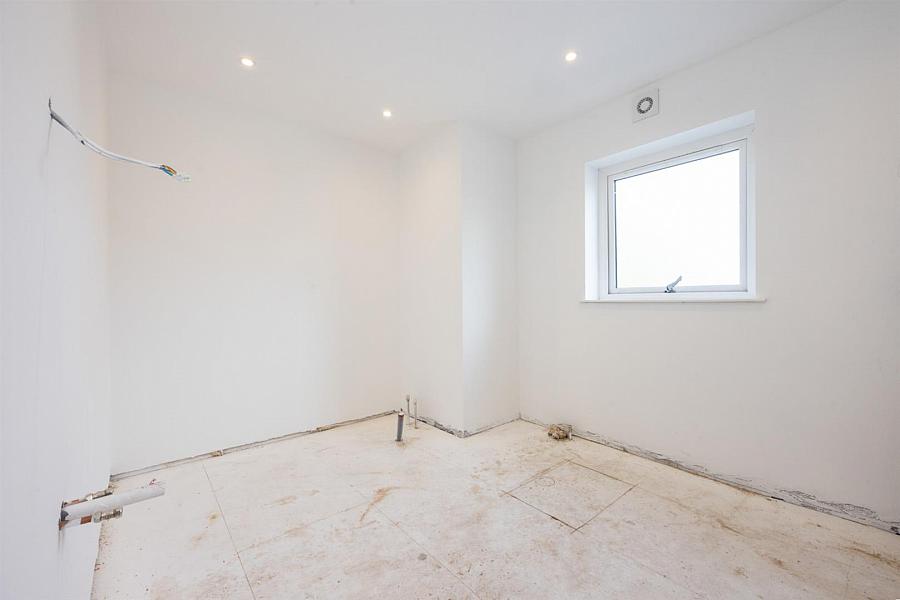 26 Tullywest Road