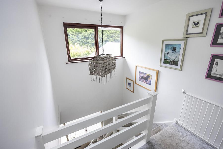 Dwelling, Building Site & Land At 7 Loughanmore Rd