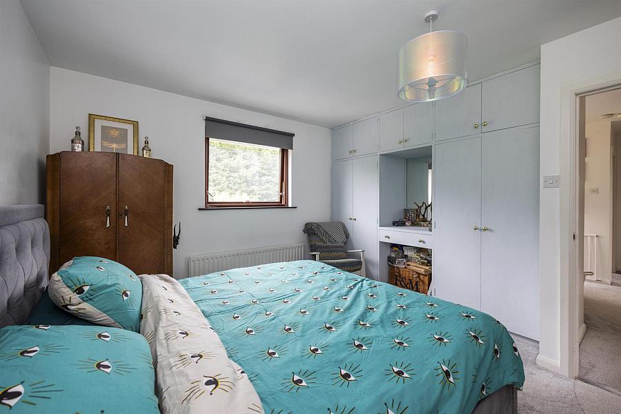 Dwelling, Building Site & Land At 7 Loughanmore Rd