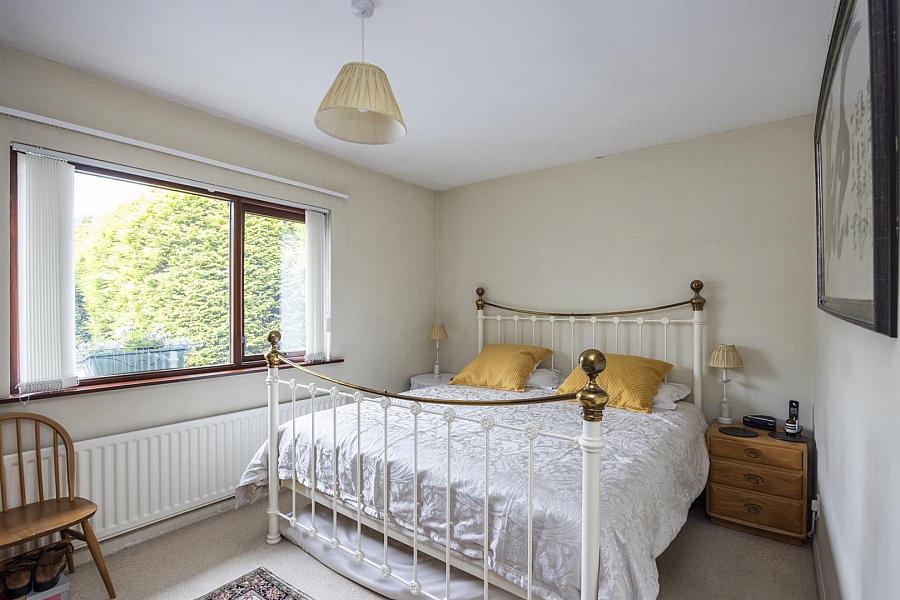Dwelling, Building Site & Land At 7 Loughanmore Rd