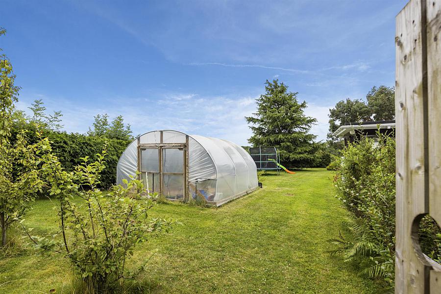 Dwelling, Building Site & Land At 7 Loughanmore Rd