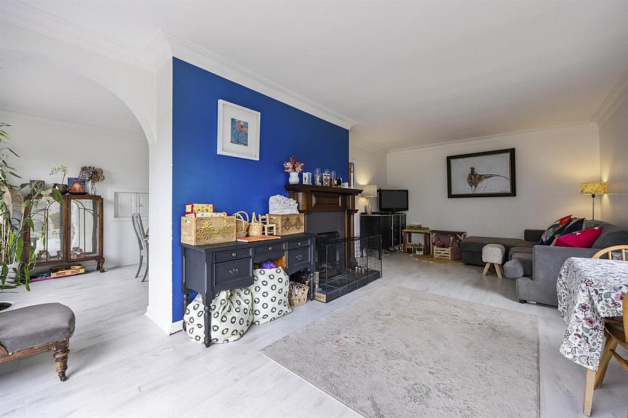 Dwelling, Building Site & Land At 7 Loughanmore Rd