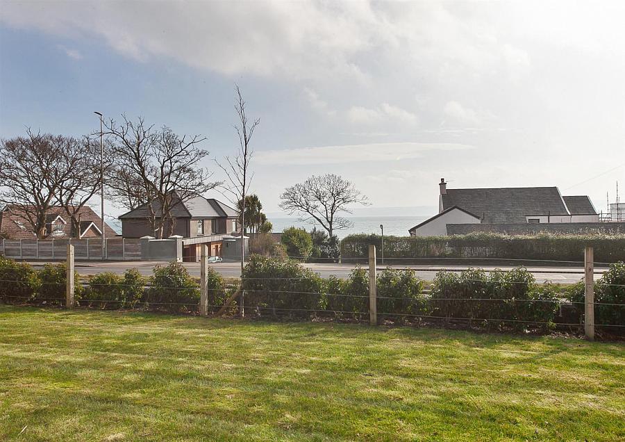 7 Barton Park Villas