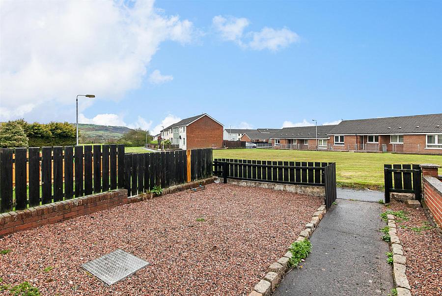 39 Forthill Grove