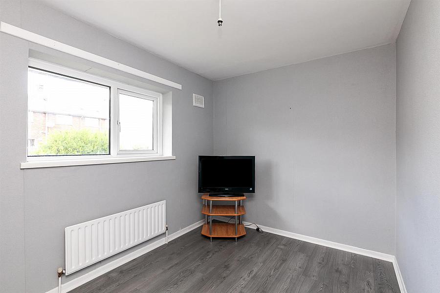 13 Waveney Grove