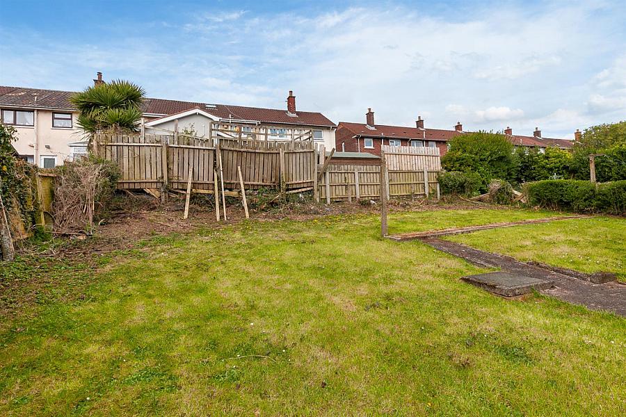 13 Waveney Grove