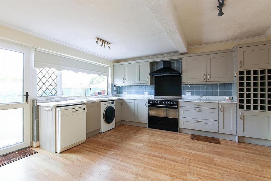 10 Ravelston Crescent