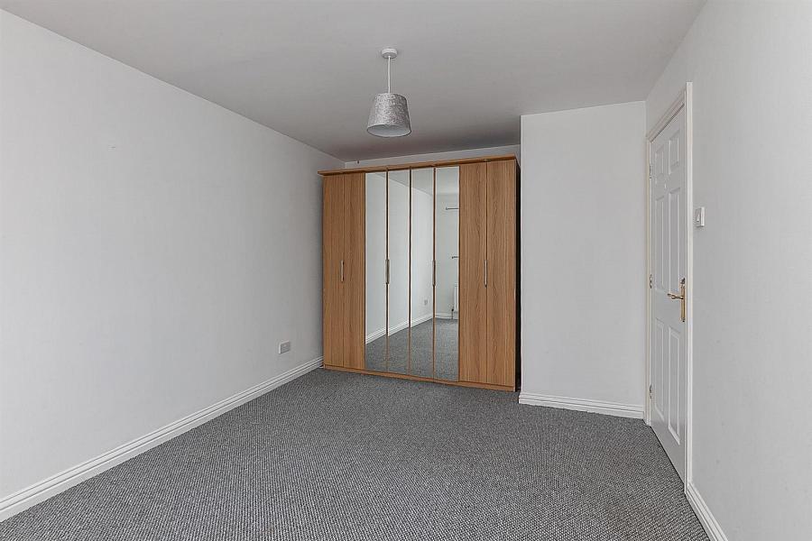 25 Castlebrook Avenue