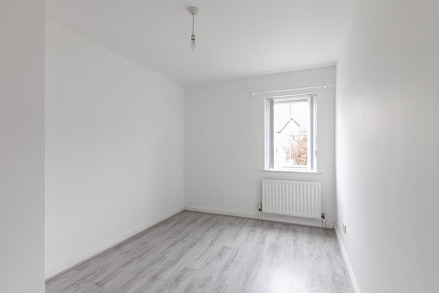 25 Castlebrook Avenue