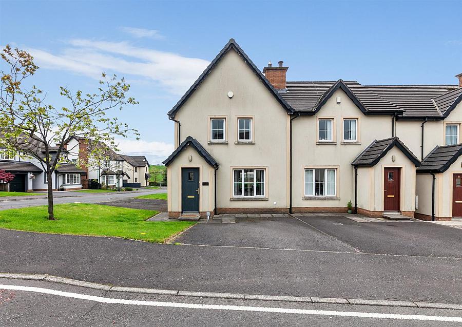 25 Castlebrook Avenue