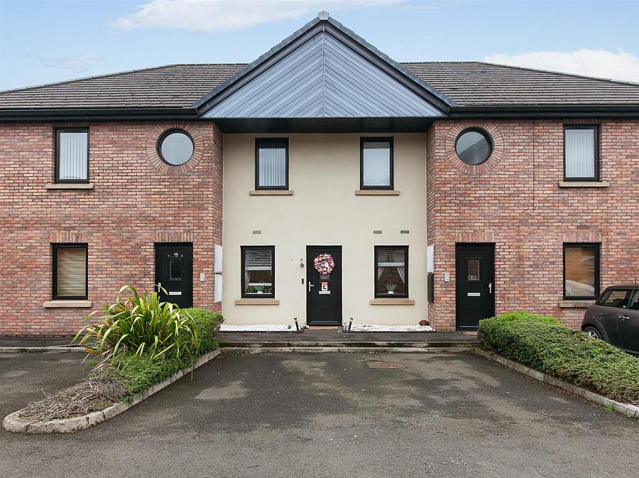 16 Friars Wood