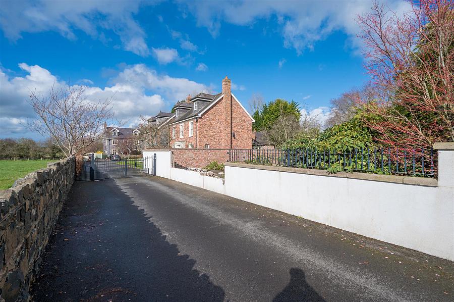 New Dwelling To Rear Of 11 Castle Road