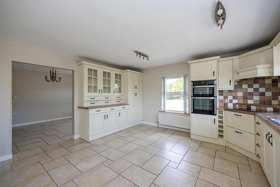 32b Crumlin Road