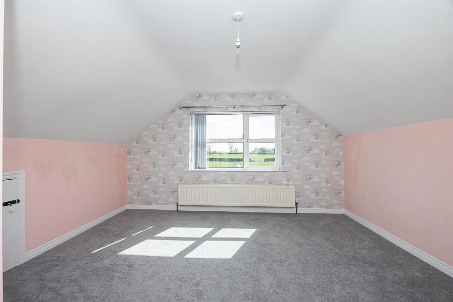 32b Crumlin Road