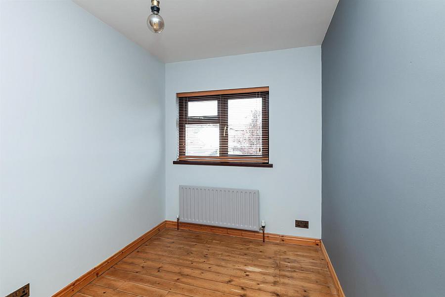 1 Moyadam Park