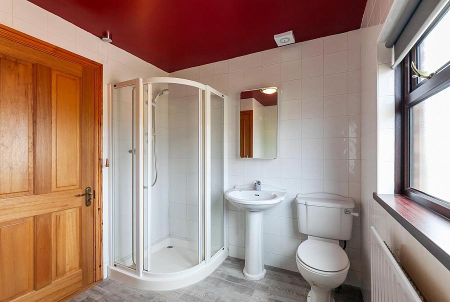 1 Moyadam Park