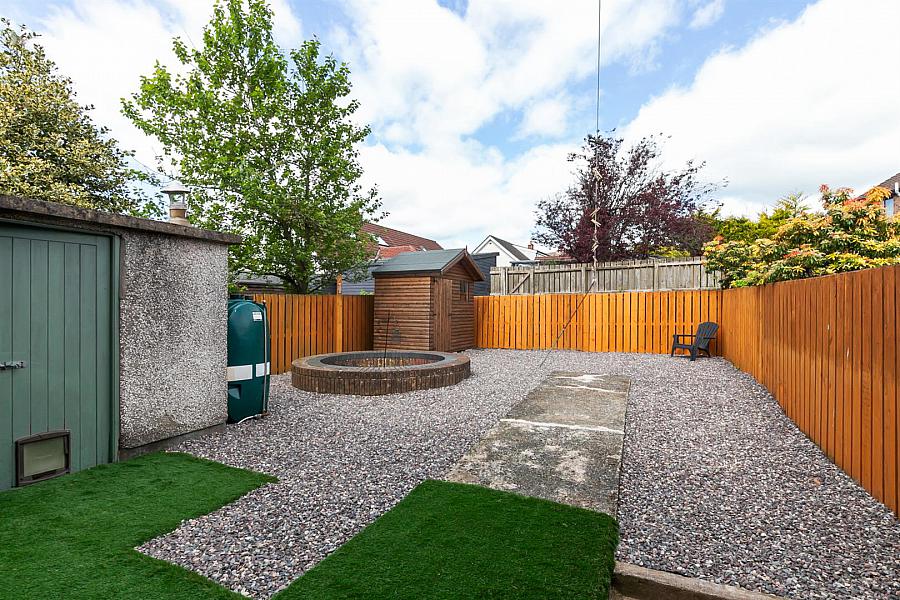1 Moyadam Park