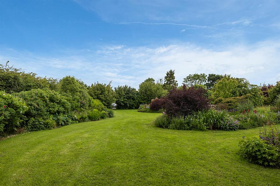 Kilcoan Gardens, 240 Middle Road