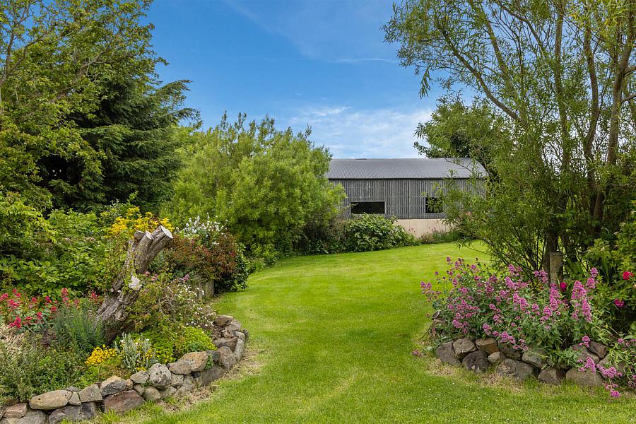Kilcoan Gardens, 240 Middle Road
