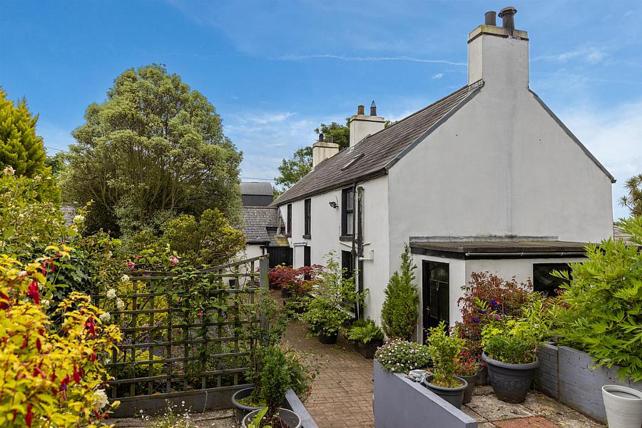 Kilcoan Gardens, 240 Middle Road
