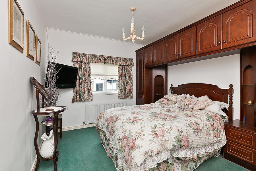 146 Ballyrobert Road