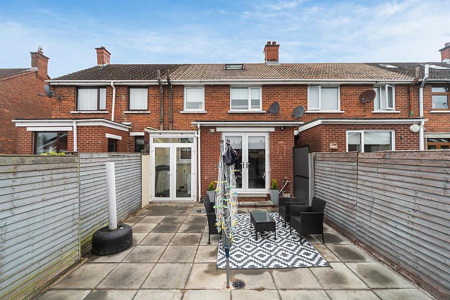 15 West Circular Road