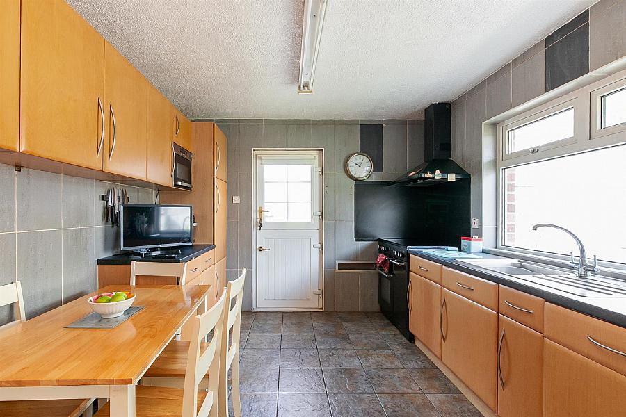 29 Laral Park