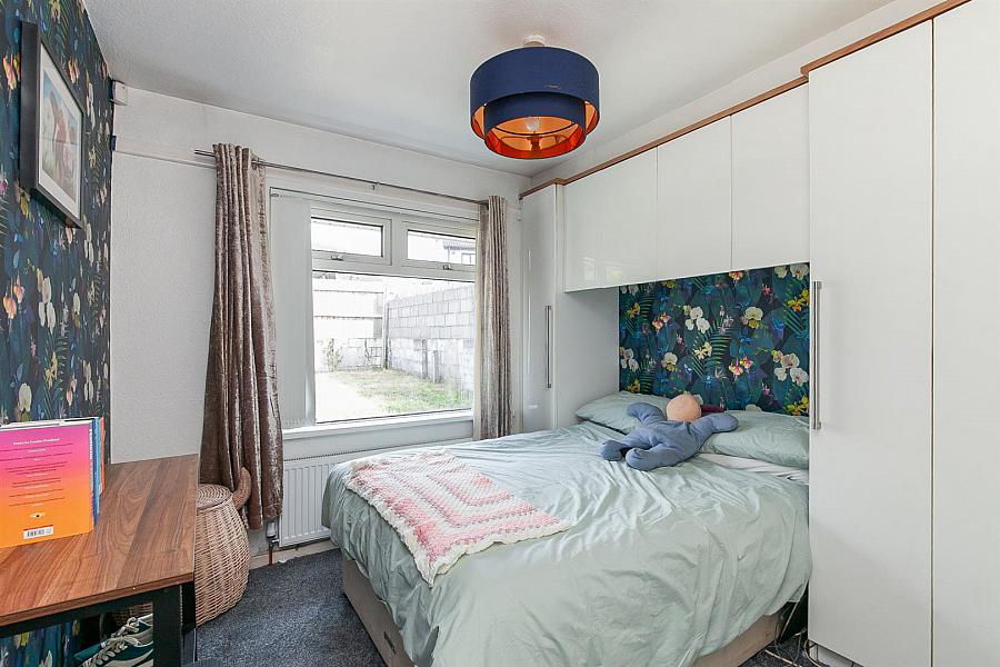 29 Laral Park