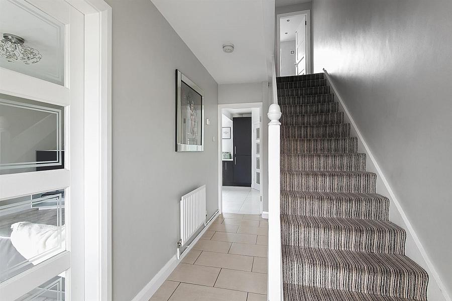 3 Glanroy Crescent