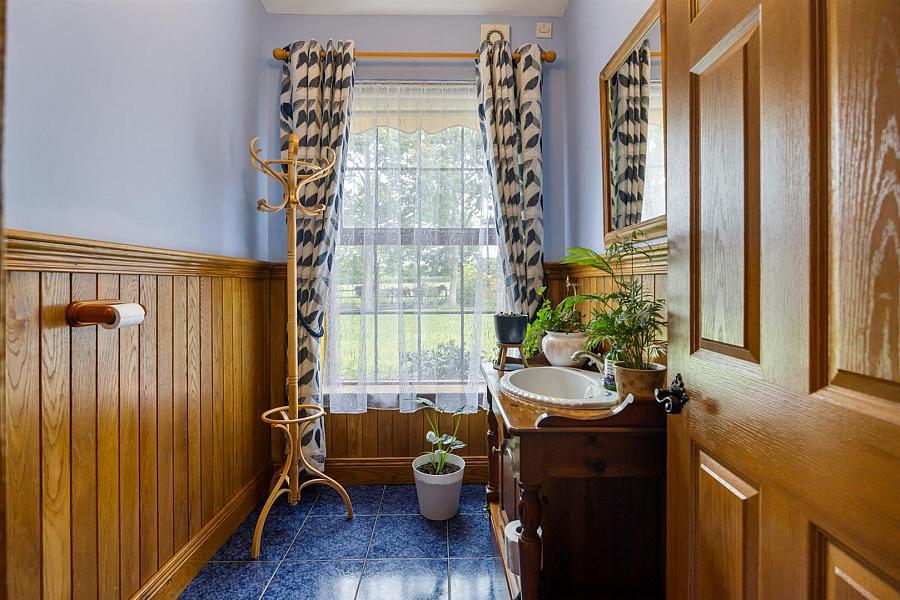104a Cidercourt Road