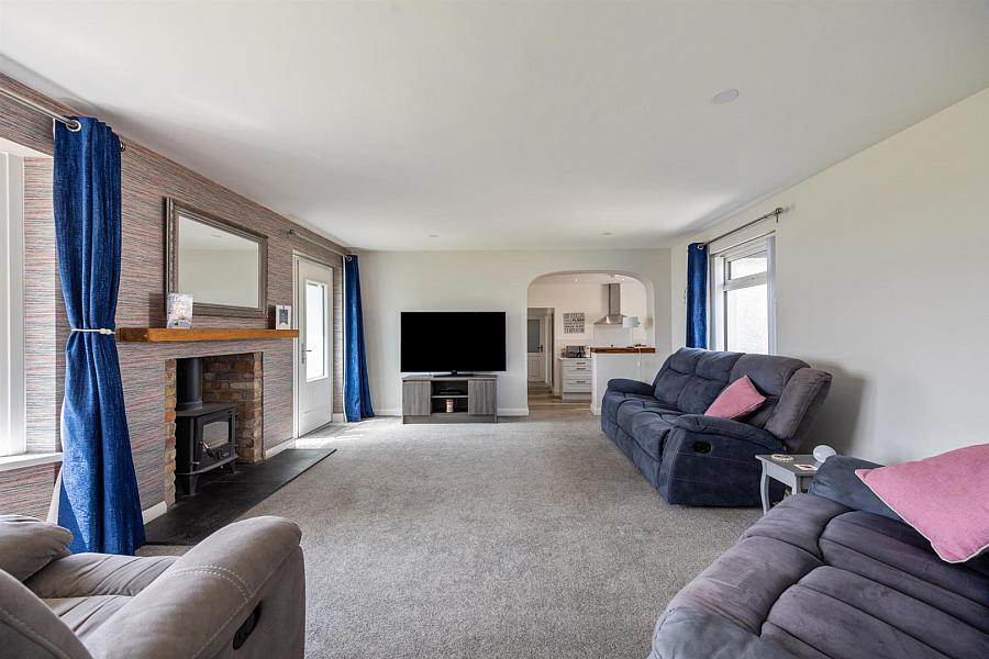 70 Ballynure Road