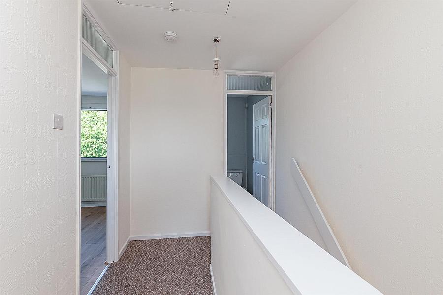 5 Innishargie Gardens