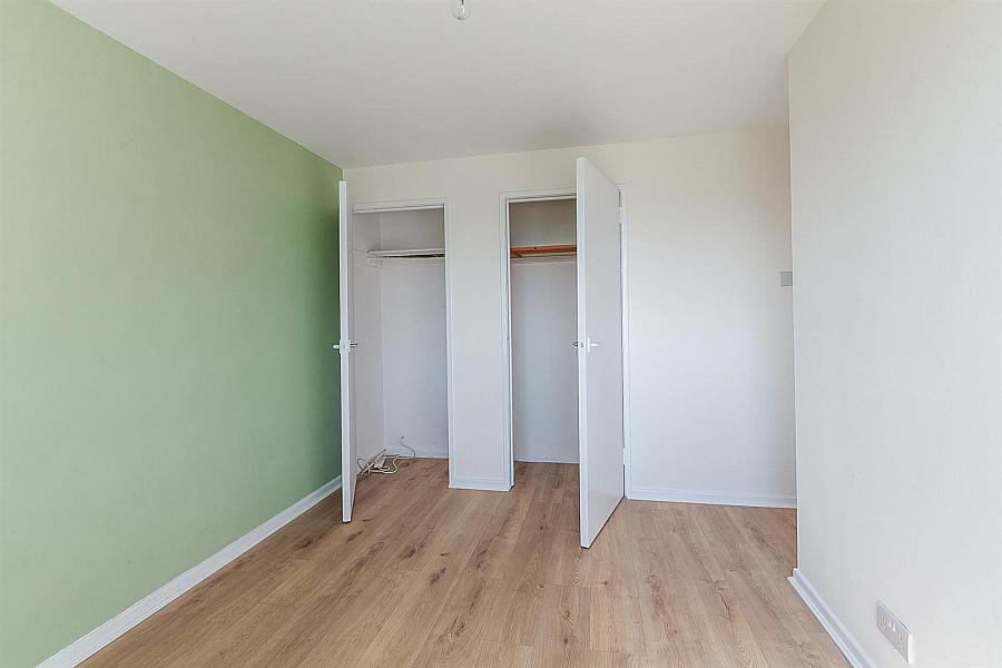 5 Innishargie Gardens
