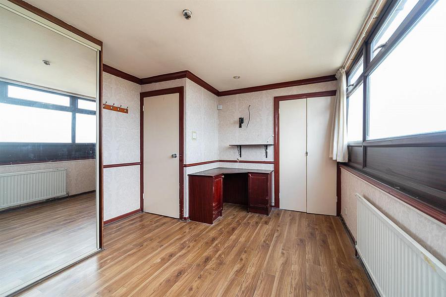 17 Sharonmore Park