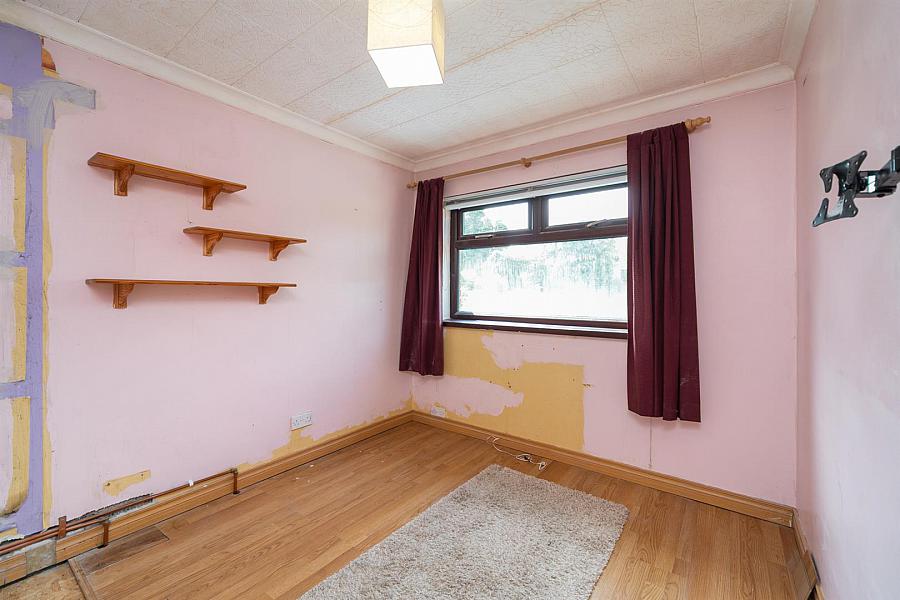 17 Sharonmore Park