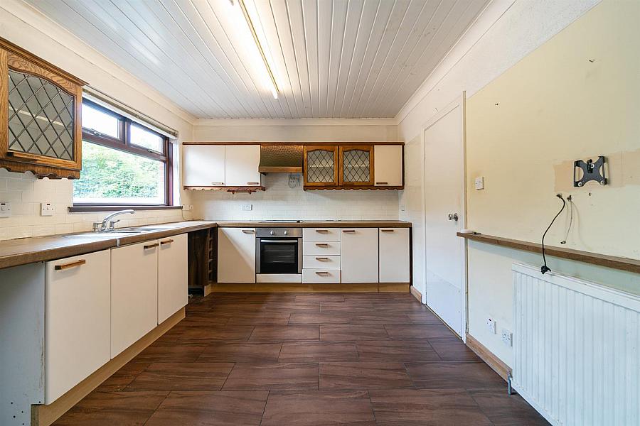 17 Sharonmore Park