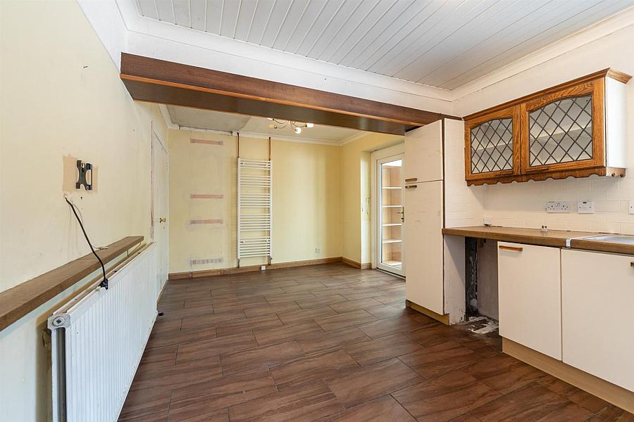 17 Sharonmore Park