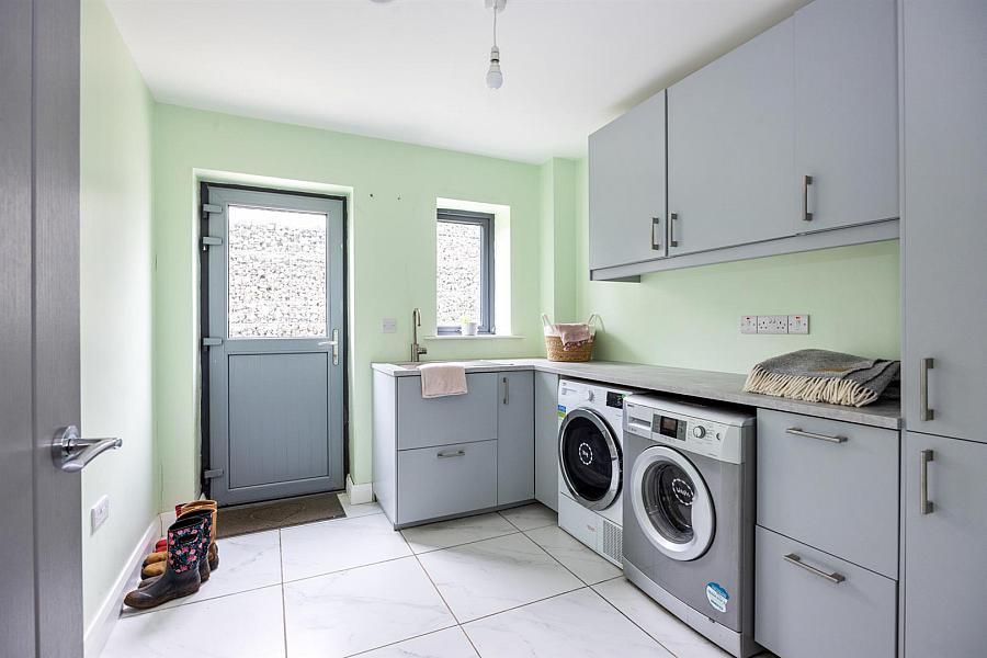 12 Old Ballynoe Road