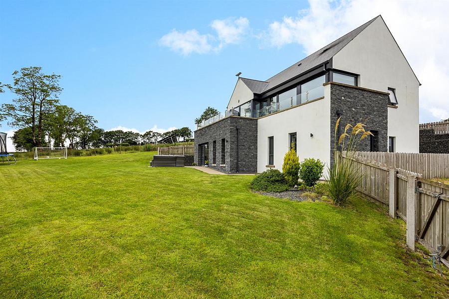 12 Old Ballynoe Road