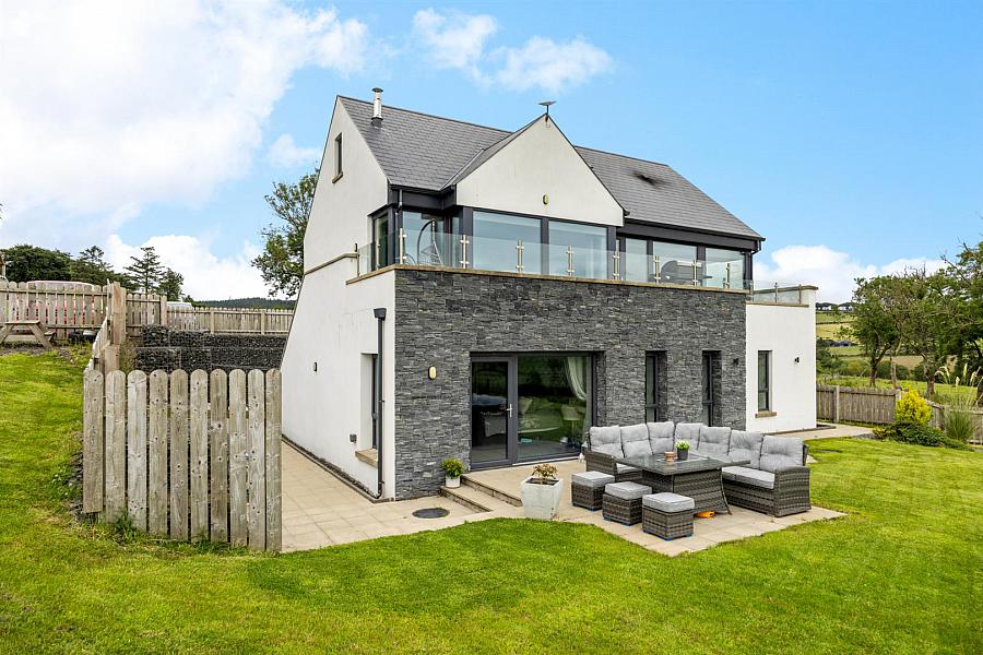 12 Old Ballynoe Road