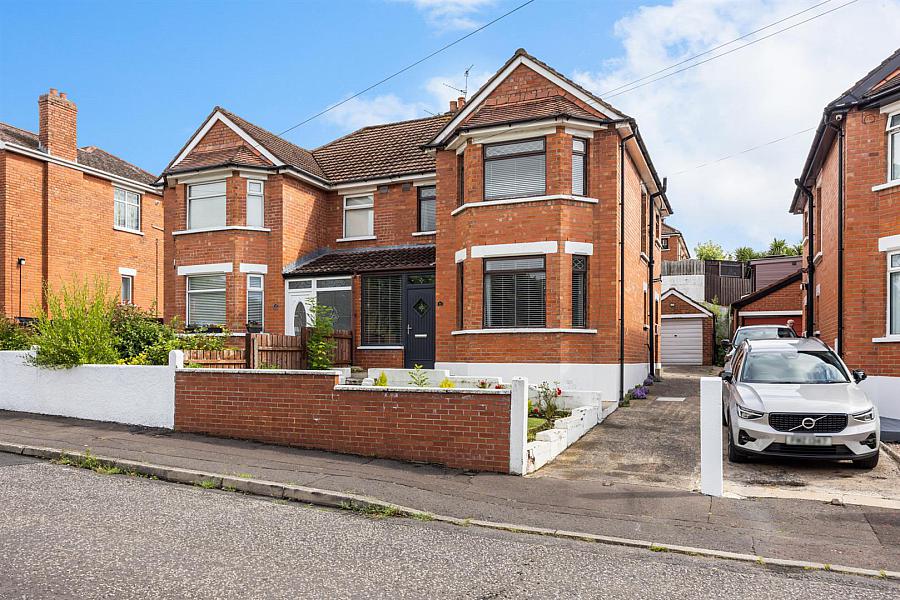 11 Abbeydale Gardens,belfast, BT14 7HG