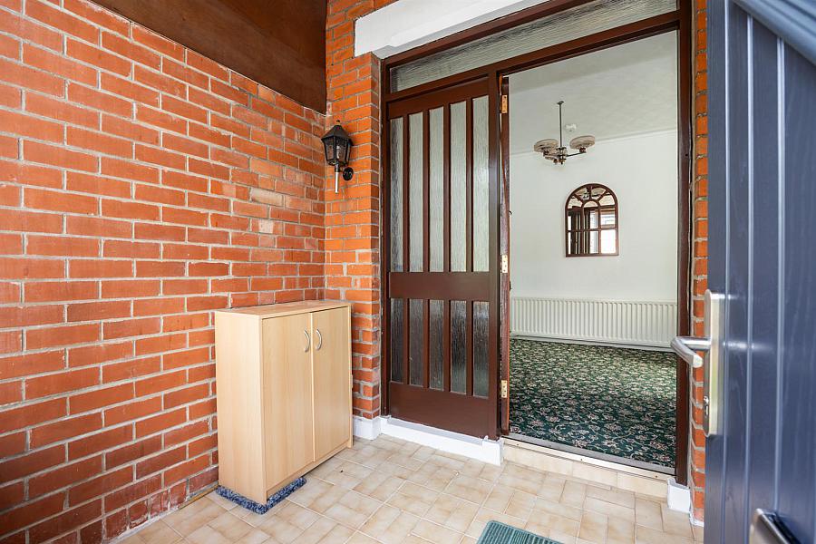 11 Abbeydale Gardens