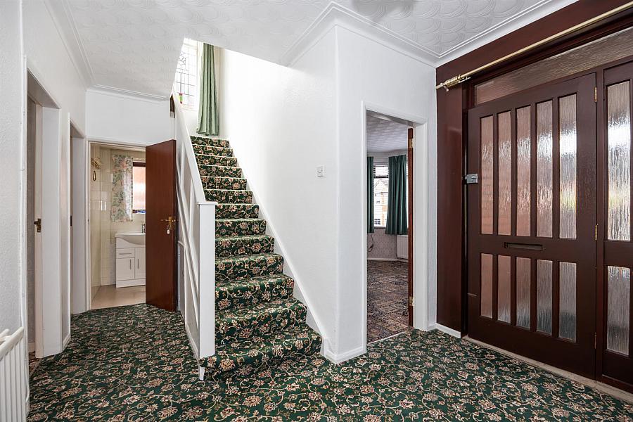 11 Abbeydale Gardens