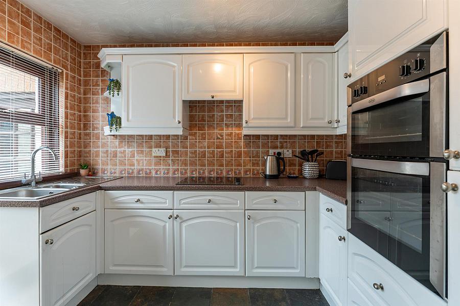 20 Beechgrove Gardens