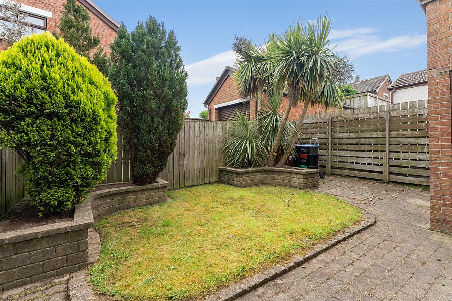 20 Beechgrove Gardens