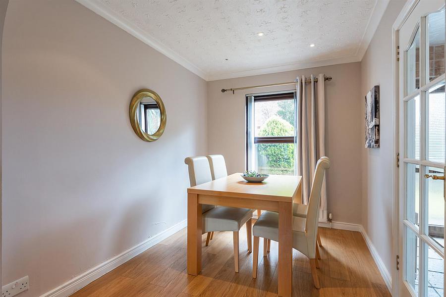 20 Beechgrove Gardens