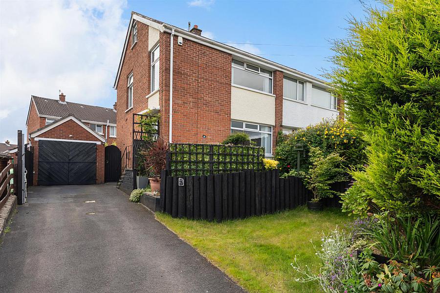 25 Kimberley Road,newtownabbey, BT36 6NZ