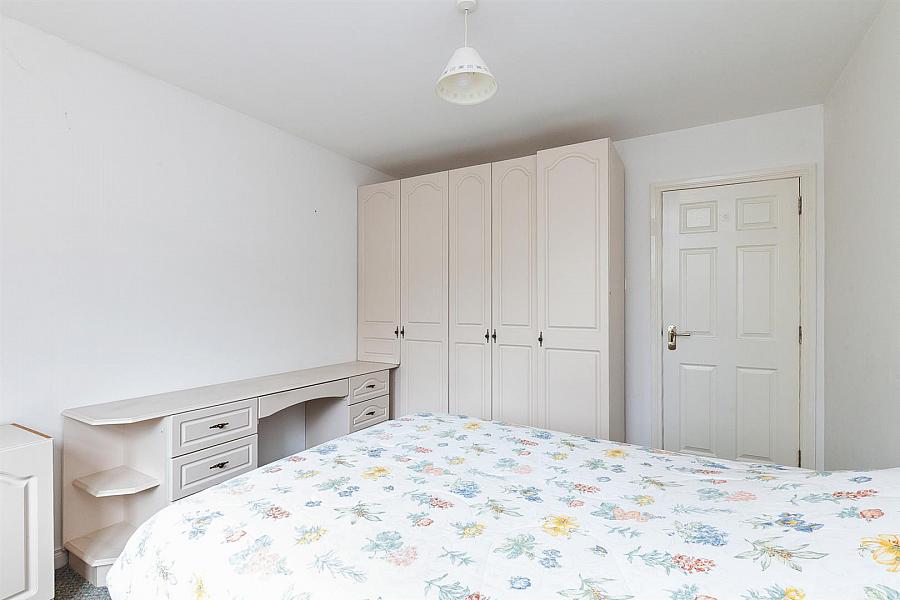 3 Hampton Mews